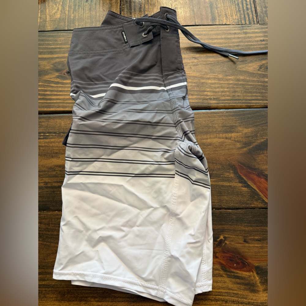 Men’s O'Neill Gray Ombre Striped Swim Shorts (S)